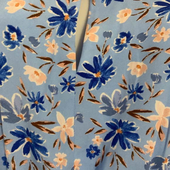 VINCE CAMUTO BLUE MULTICOLORED DRESS. SIZE- 10P - Picture 7 of 10